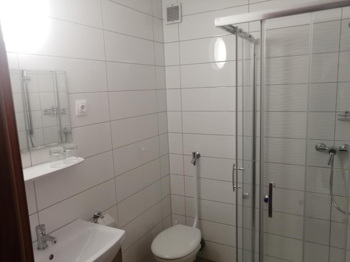 Anita Apartman Bük Exteriör bild